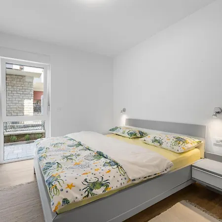 Lejlighed 3 Bedroom Stunning In