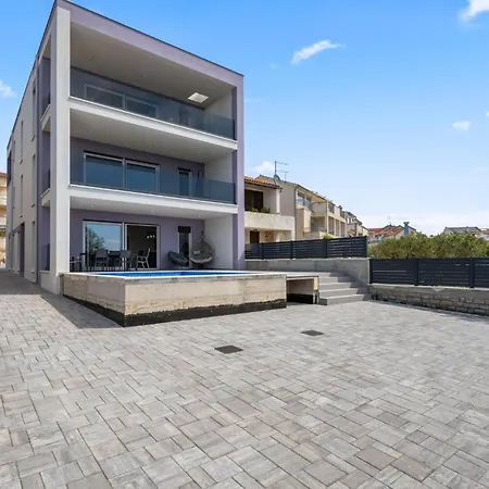 Apartman 3 Bedroom Stunning In Vodice