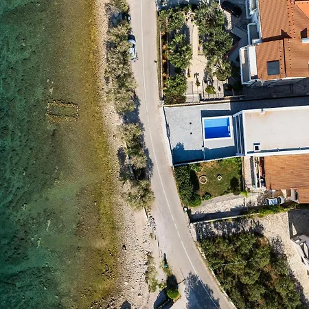Amazing In With Kitchen Vodice